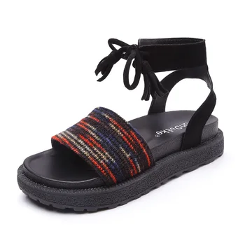 

2018 new summer strappy sandals female summer flat bottom Roman sandals.