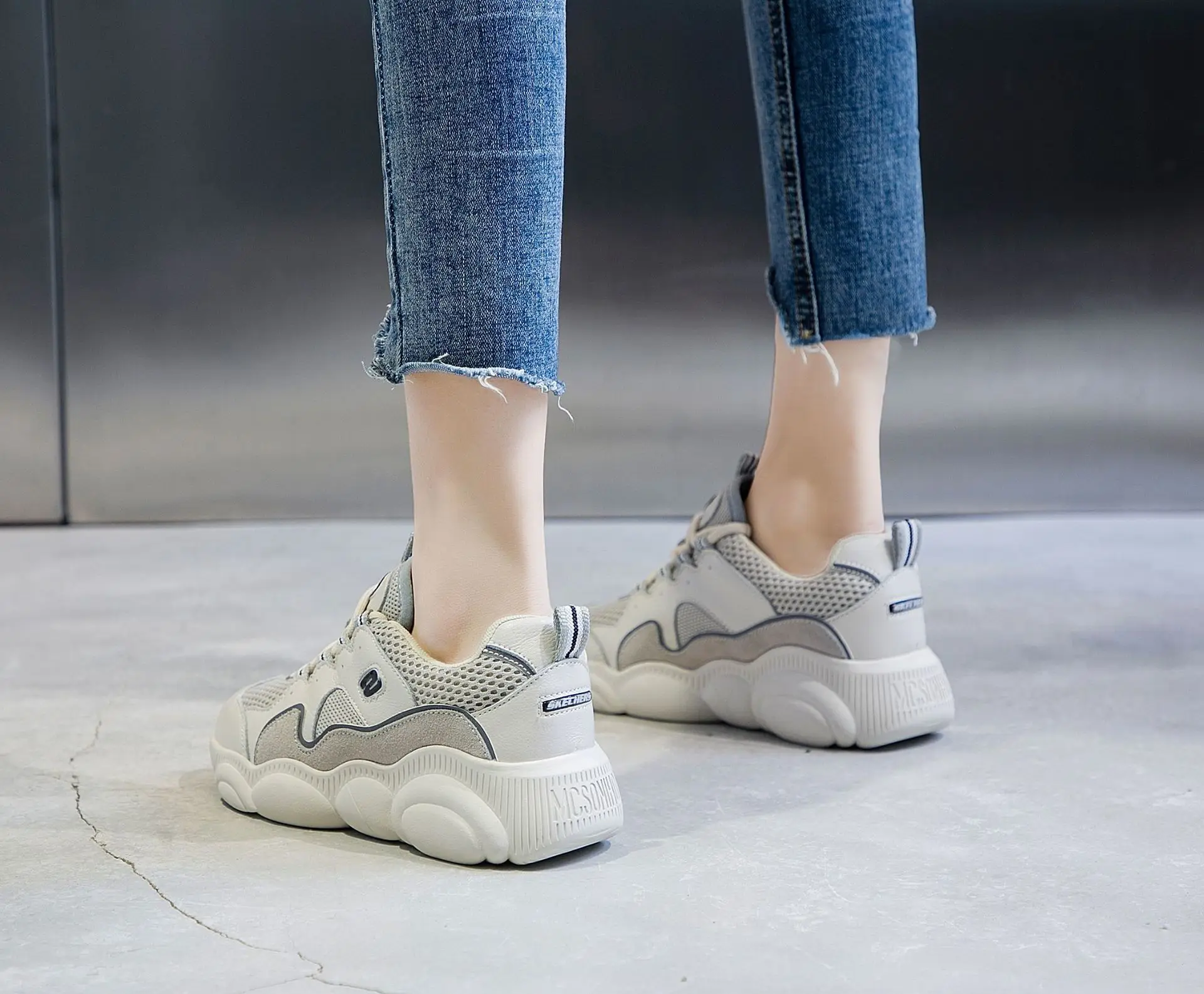 2019 Sneakers Women Trendy Chunky Father Shoe Stitchers Platform Shoes New Camouflage Matching Colors Of The Sneakers Sneaker 2019 Sneakers Women Trendy Chunky Father Shoe Stitchers Platform Shoes New Camouflage Matching Colors Of The Sneakers Sneaker