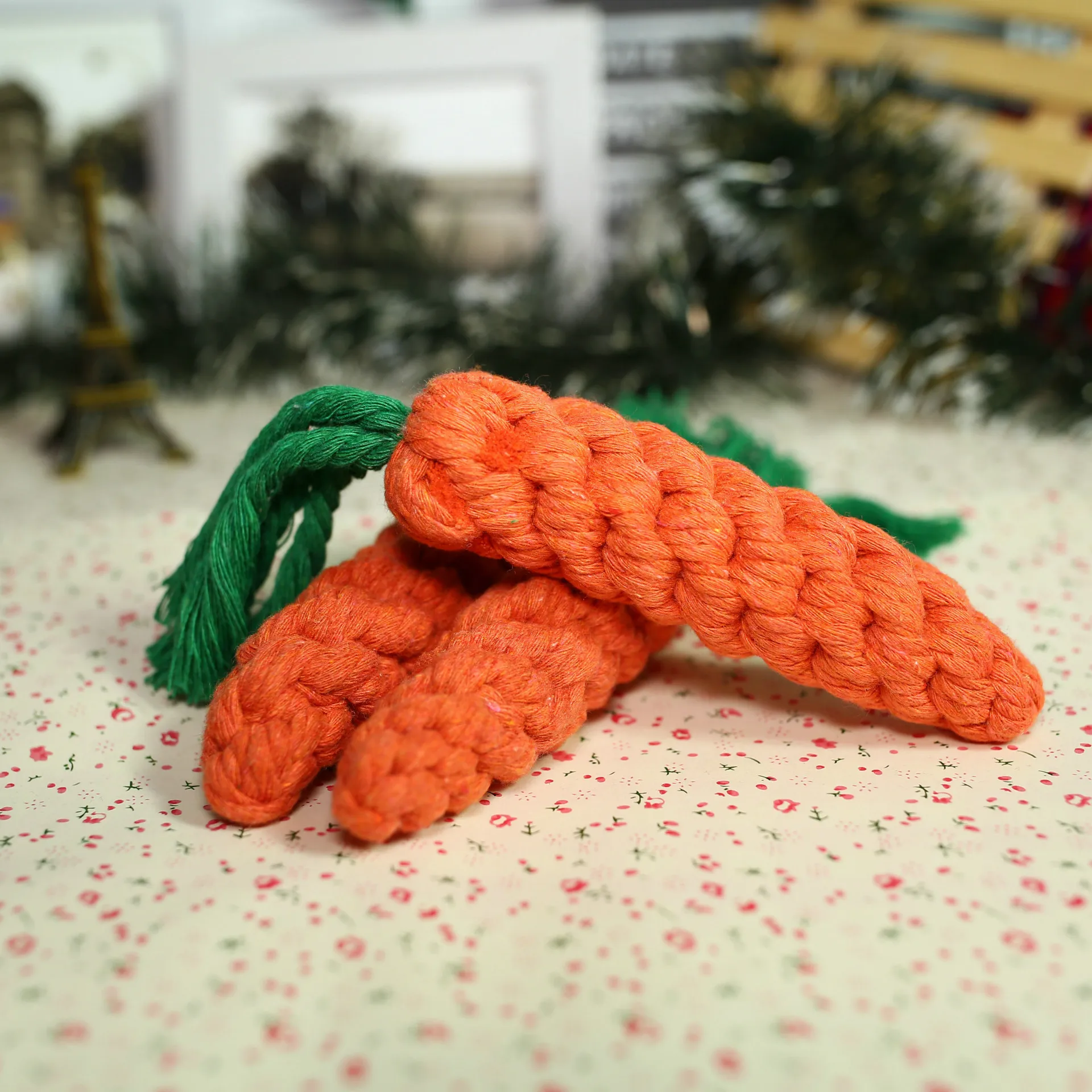 

Pet Dog Molar Toys Carrot Shaped Cotton Knot Ropes Biting Dog Accessories for Cat Dogs Chew Biting Products 21cm*3cm