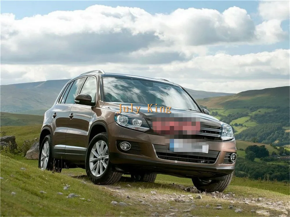 Volkswagen-Tiguan_2012