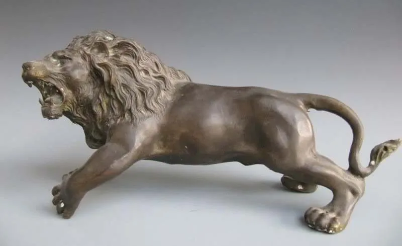 

8"Chinese Folk classical Bronze Carved bellow Foo Fu Dog Lion Statue