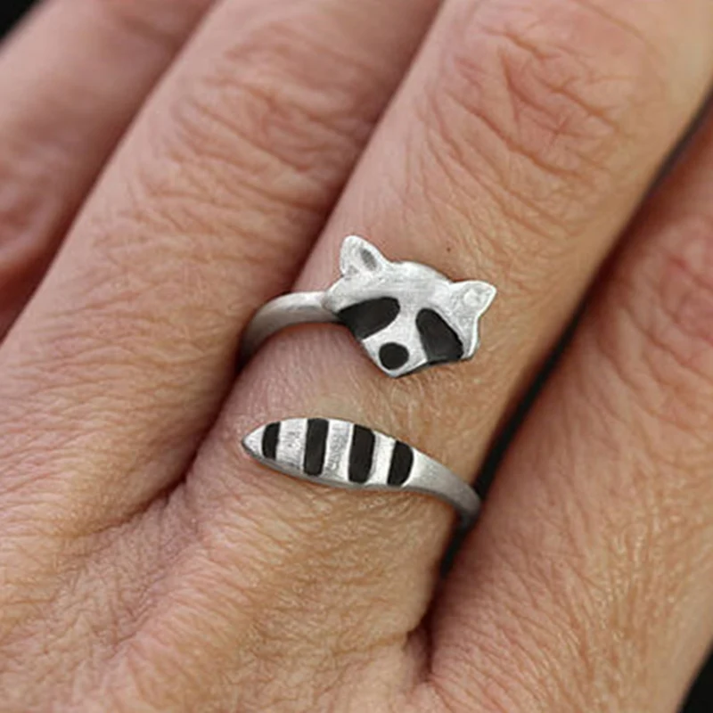 

Fashion Creative Silver Color Raccoon Female Ring Cute Animal Opening Rings for Women Party Adjustable Jewelry Wholesale Anillos