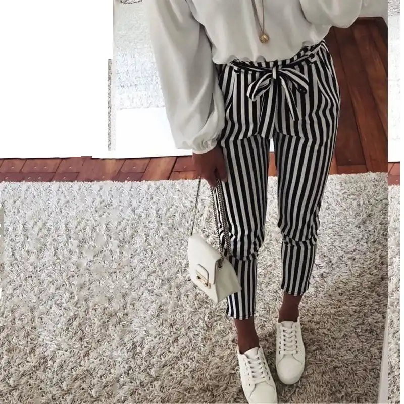 outfits with black and white striped pants