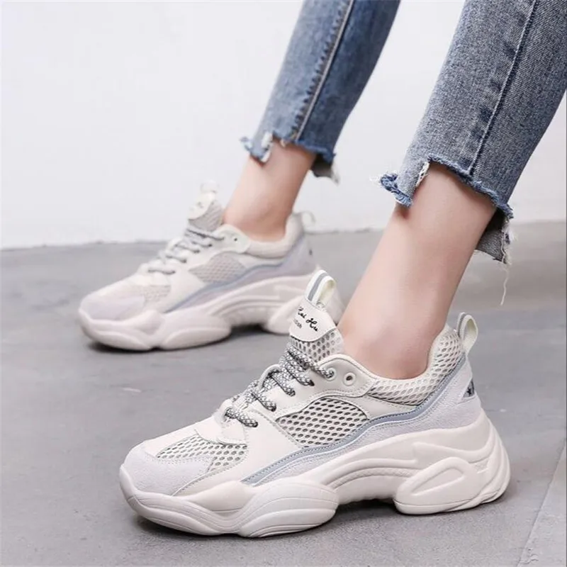 

Mhysa 2019 Women Sneakers Fashion Casual Shoes Woman Comfortable Breathable Mesh Flats Female Platform Luminous Sneakers L397