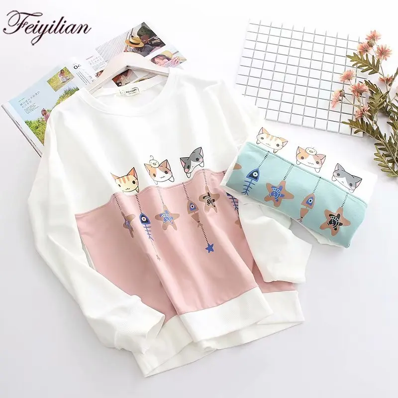 

The cute kitten is fishing patterned jacket