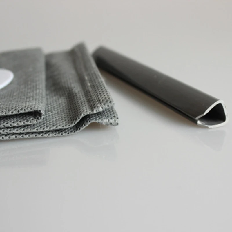 4438642111_629587976.400x400