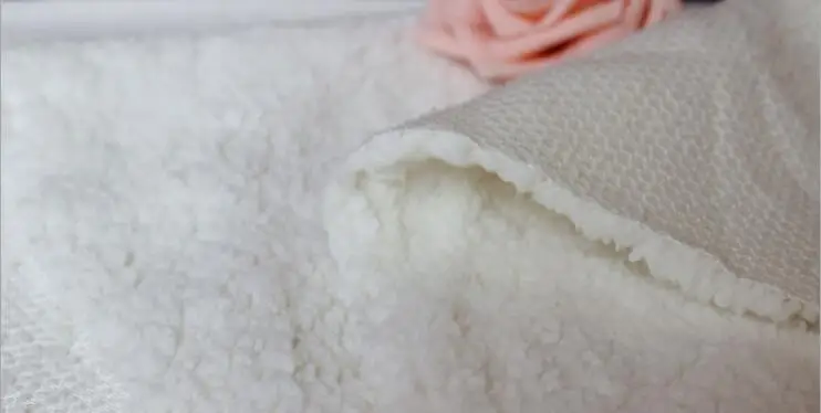 Искусственная овечья кожа Женская шерпа флисовая ткань для пальто куртка обувь подкладка Белый