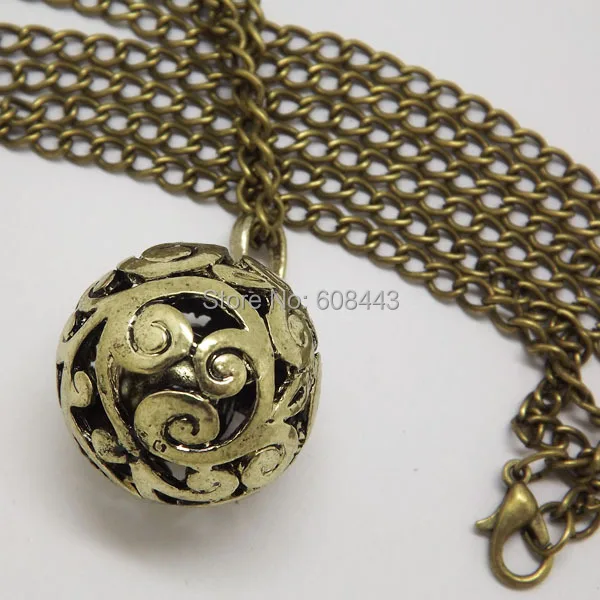 

NQ045 Antique Bronze Vine Hollow Ball Pendant costume Long Chain Vintage Necklace Jewelry bijouterie New