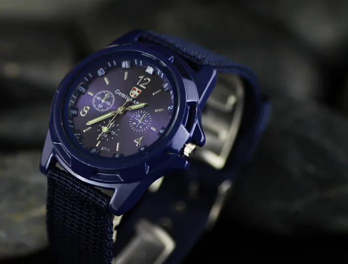 New-Famous-Brand-Men-s-Casual-Quartz-Watch-Military-Canvas-Strap-Army-Soldier-Men-Sports-Watches (3)