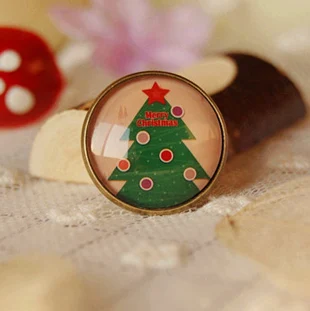 Regali Di Natale Per Bambini Economici.Nuovo Albero Di Natale Spille E Spilli Piccoli Gadget Distintivo Economici Per Bambini Regali Di Natale Handmade Xz24 Tree Brooch Brooches And Pinspins And Brooches Aliexpress