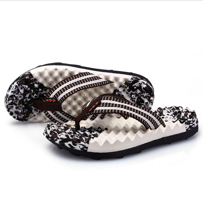 2017 Summer Cool Slippers Man Leisure Massage Flip-Flops Beach Shoes Antiskid Slippers Soft Plush Indoor Couple Home Slipper (3)
