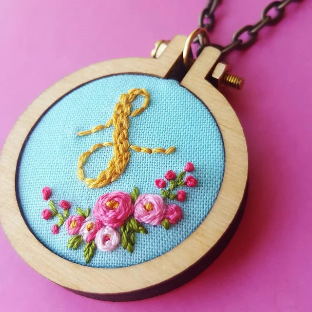 Wooden cross stitch pendant blank Embroidery Blanks Cross Stitch Patte –  Rosebeading Official