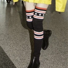 Новые Высокие Гольфы выше колен года, осенние женские черные модные носки со звездами