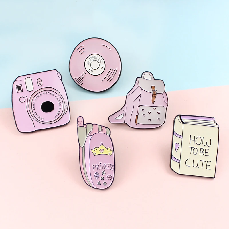 Милые Мультяшные броши розовый фотоаппарат Polaroid CD рюкзак Очаровательная записная книжка мобильный телефон нагрудные булавки для ювелирные украшения унисекс подарок