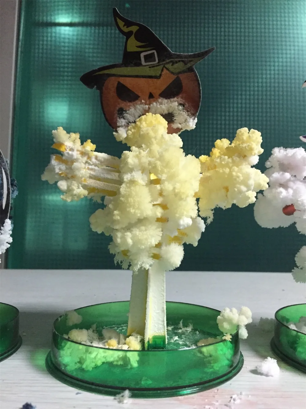 

2019 17x10cm Yellow DIY Magic Growing Halloween Pumpkin Trees Magical Grow Paper Hallowmas Cushaw Tree Kit Science Toy Kids Toys