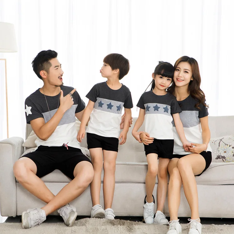 

Family Clothing Mommy and Daughter Clothes Shirts Summer Short-Sleeve T-shirt Clothing Outfit For Mother Daughter And Father Son