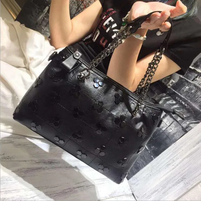 

Large Capacity Women Bags Shoulder Tote Bags Classic Washed PU Motorcycle Women Messenger bag soft casual Leather Handbags