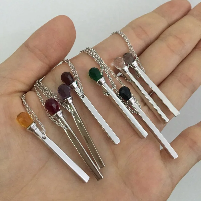 

Colorful Crystal Match Head Collar Necklace Copper Chain Green Red Charm Simple Fire Matchstick Necklace Women Wedding Jewelry