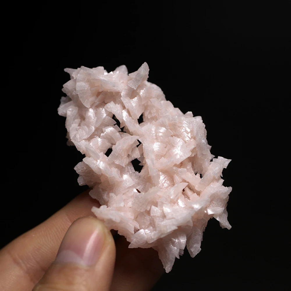 

25g Newly listed Natural Pink Curved Dolomite Crystal Specimens