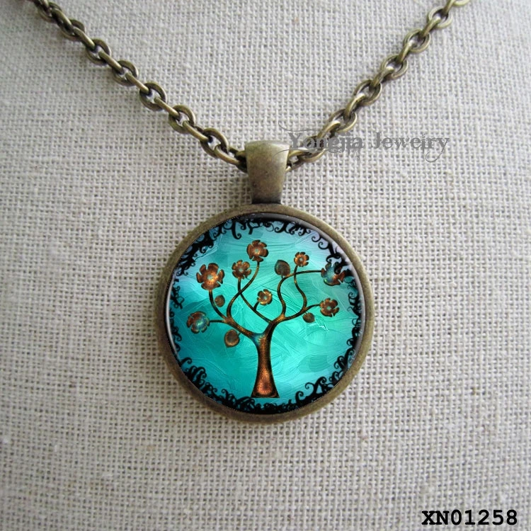 Vintage tree of life glass art pendant necklace je...