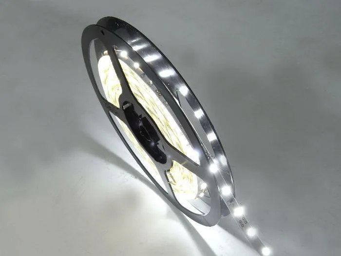 Бесплатная доставка 10 м 300LED 5050 smd led чип водонепроницаемые 12В светодиодные фонари