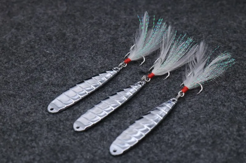 12g Metal Sequins Fishing Lure Spinner Spoon Noise Paillette Hard Baits with Feather Treble Hook Pesca
