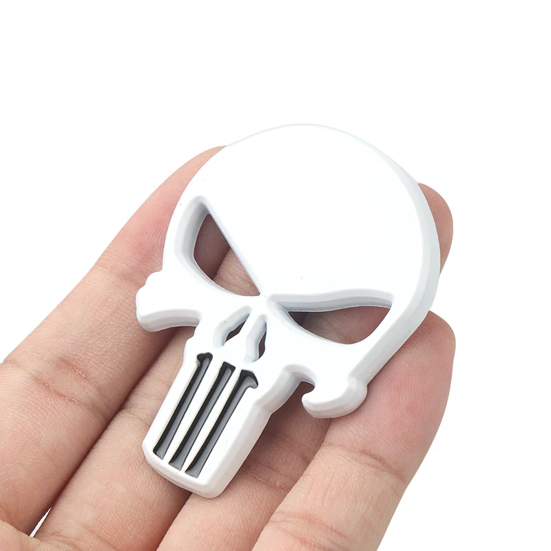 3D The Punisher Skull Head Zinc Alloy Chrome Metal sticker Emblem For The Whole Body QX80 FX35 G25 Q70 QX60 Car styling