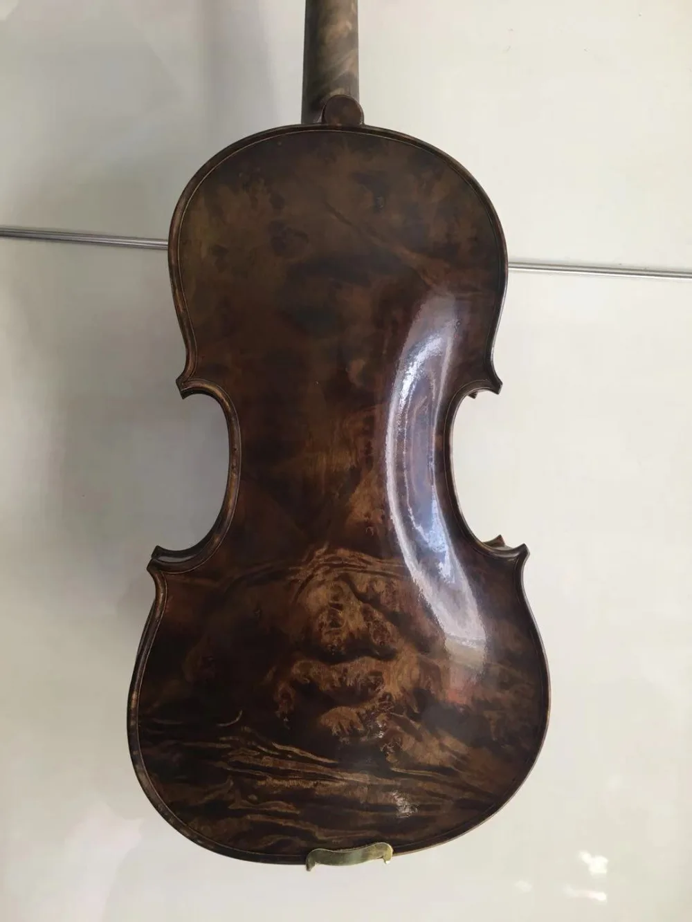 

4/4 size Violin bird eye flamed maple back Stradi model handcarved hand made