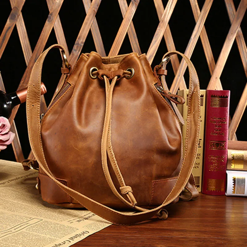 

BULLCAPTAIN Women Backpack Crazy Horse Cowhide Knapsack Top Quality Luxury Brands Shoulder Bag Retro Female Daypack Rucksack