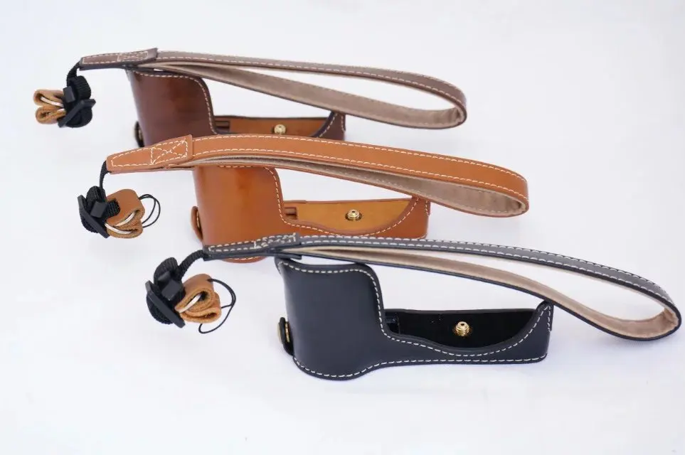 

2017 New Leather Camera case bag Half Body for Sony ILCE A5000 A5100 Camera Half Bag Bottom Camera Strap Camera Video Bag