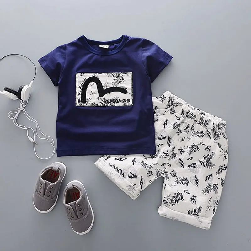 

2017 Summer kids Baby Boy Clothes Outfits casual Sports Print Sets for little child Boy's Brand Design tracksuit Clothing sets
