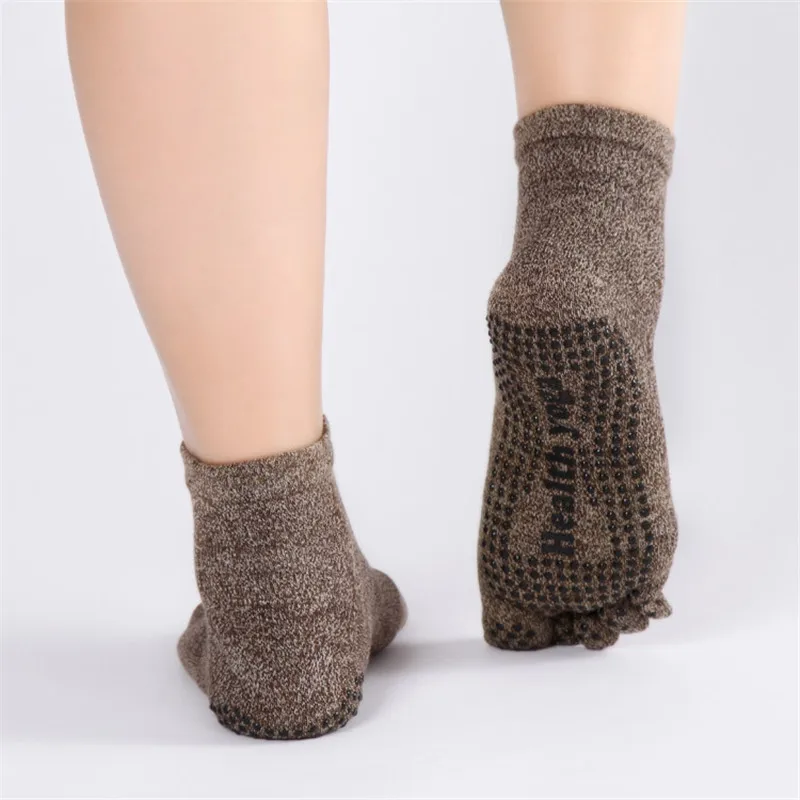 Pure-Cotton-Men-s-Yoga-socks-Non-Slip-Skid-Absorb-Sweat-Breathable-5-Toe-Grips-Pilates (3)