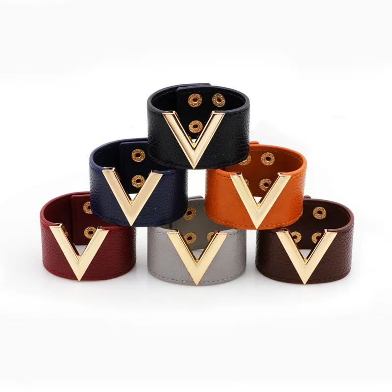 

2018 The Big Leather Bracelet Simple All-Match V Word Wide Leather Bracelet Vintage Punk Bracelet&Bangle New Hand Jewelry