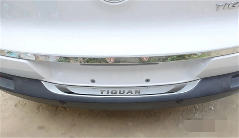 Exterior-Rear-Bumper-Protector-Tail-Tailgate-Trunk-Guard-Sill-Plate-Scuff-Trim-Cover-For-VW-Volkswagen (2)_