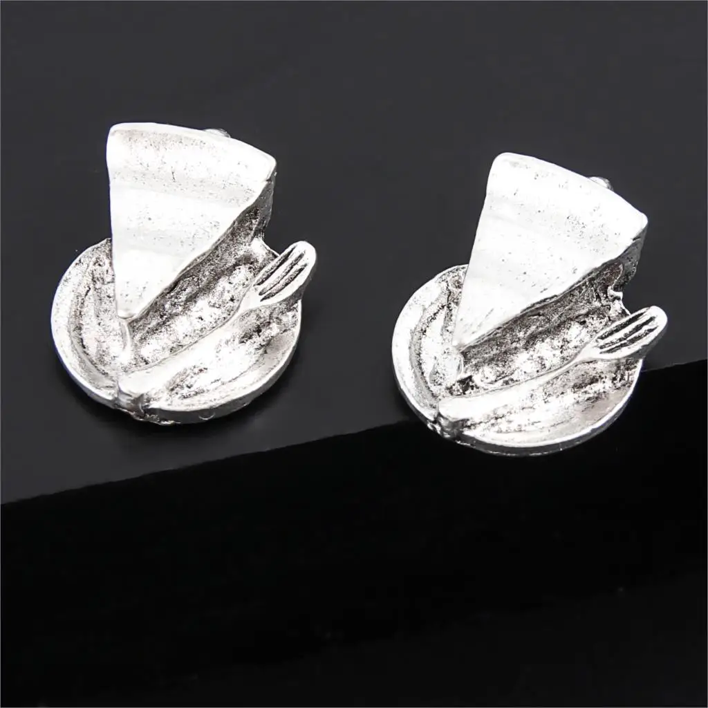 

15Pcs Antique Silver Tableware And Cake Charms Kitchen Pendant Making DIY Handmade Alloy Necklaces Jewelry Crafts 14X17mm A3225