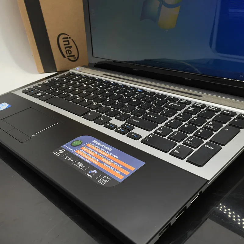 Игровой ноутбук 15 6 дюйма 8 Гб DD3R + 128 SSD четырехъядерный процессор Intel I7 быстрая