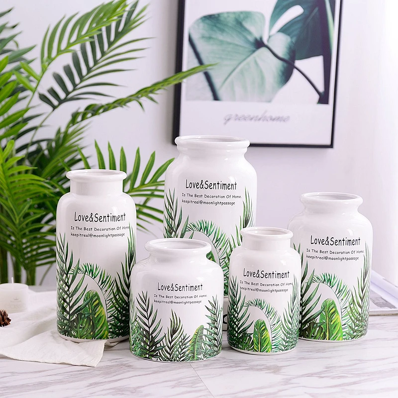

1PC Green Leaf Design Ceramic Vase Natural Flower Vase Modern Dessert Porcelain Hydroponic Container Home Wedding Decor Craft