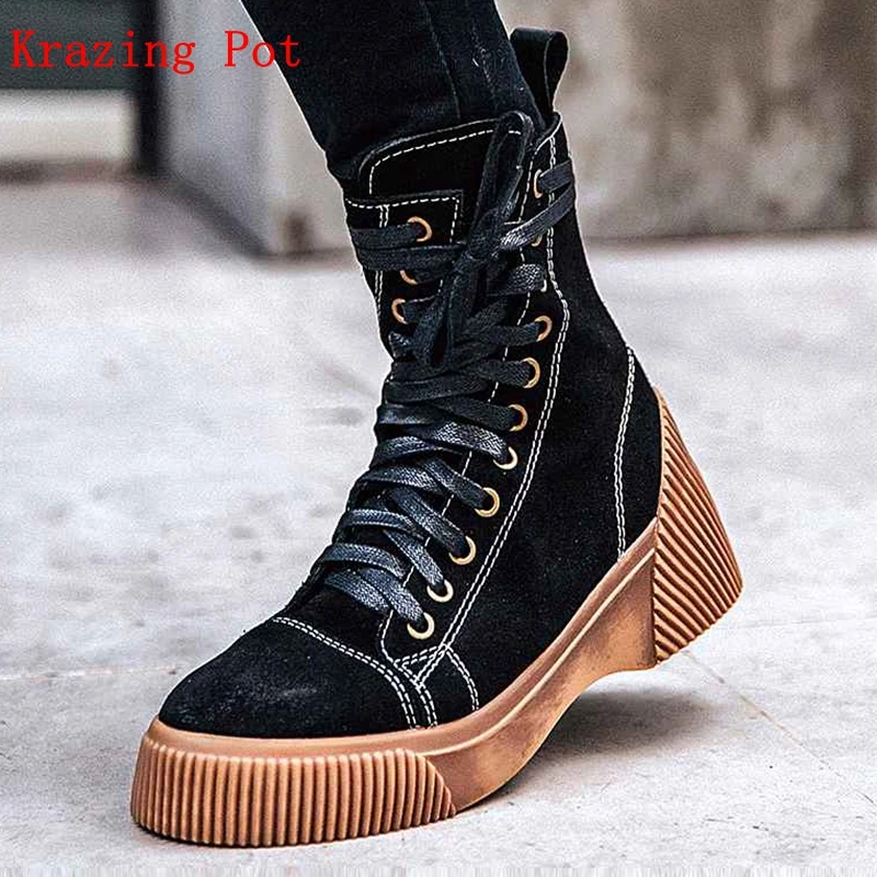 

Krazing Pot cow suede leisure soles wedges heels modern streetwear rivets beading lace up luxury vintage Western ankle boots L98