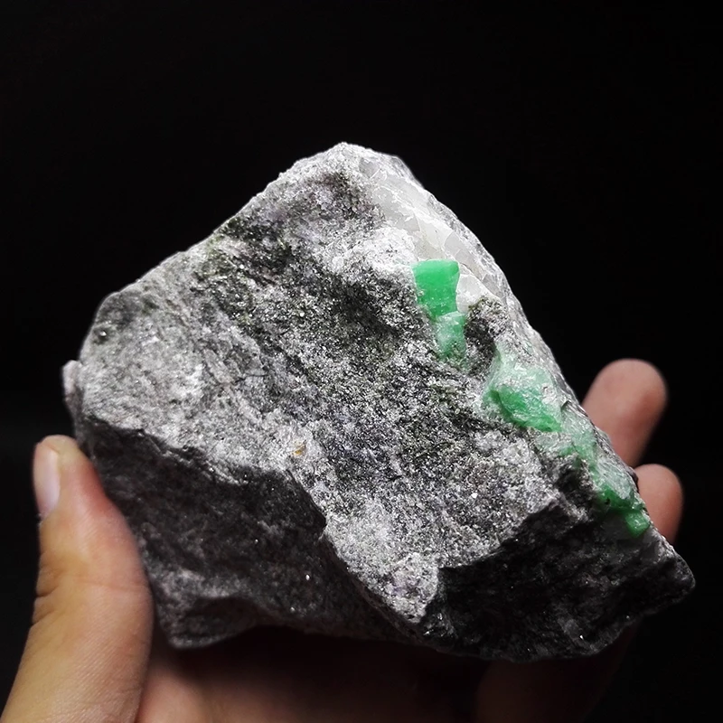 

760g NATURAL Stones and Minerals Rock Emerald green symbiosis with quartz crystal gem stone ore sample collection ZML4 32