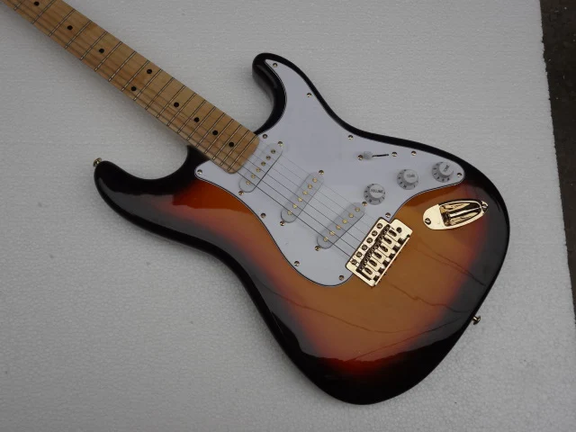 

free shipping Top quality ST Guitar SUNSET Sunburst Natural wood GoldEN hardware electric guitar guitarra
