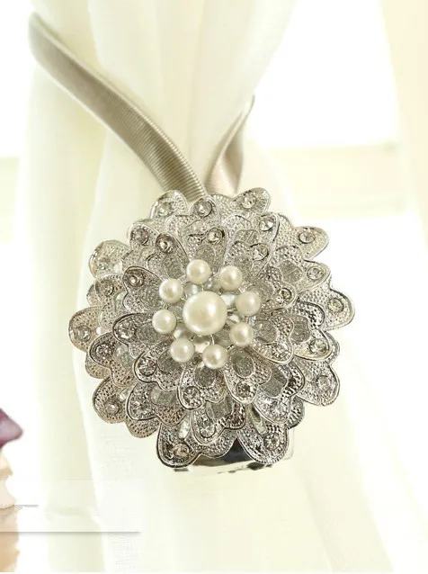 

Set of 2 Magnetic Retractable Springs Curtain Decoration Clip On Holder Tie Backs Pearl silver rhinestone holdback free shipping
