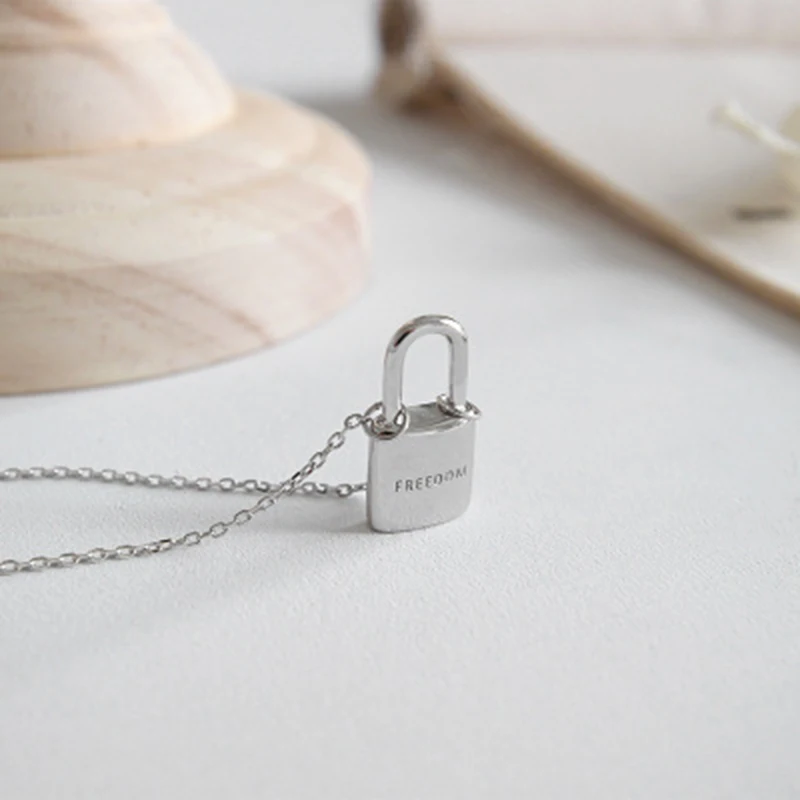 Qevila Fine Jewelry Sexy Necklace for Women Lover 925 Sterling Silver Heart PadLock Pendant Necklace lovely Charm Choker Colares (5)