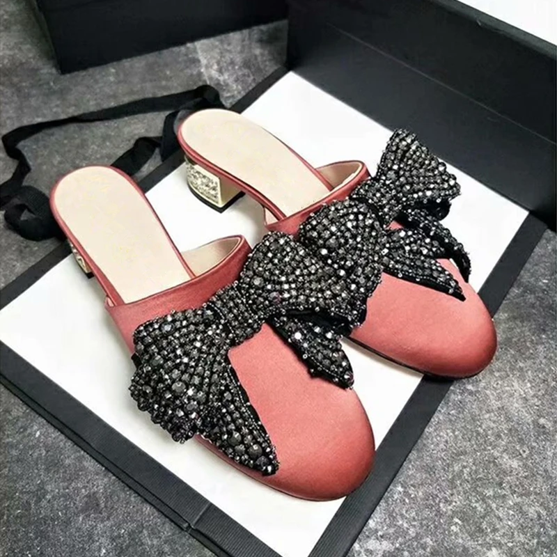 

Luxury Brand Women Crystal Bowknot Slipper Indoor Outside Shoes Woman Crystal Bow Sapatos Mulher Street Fashion Pumps & Loafers