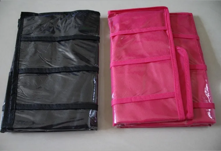 Dress-Hanging-Jewelry-organizer-Bag-Hooks-Jewelry-Storage-Black-and-Pink (1)