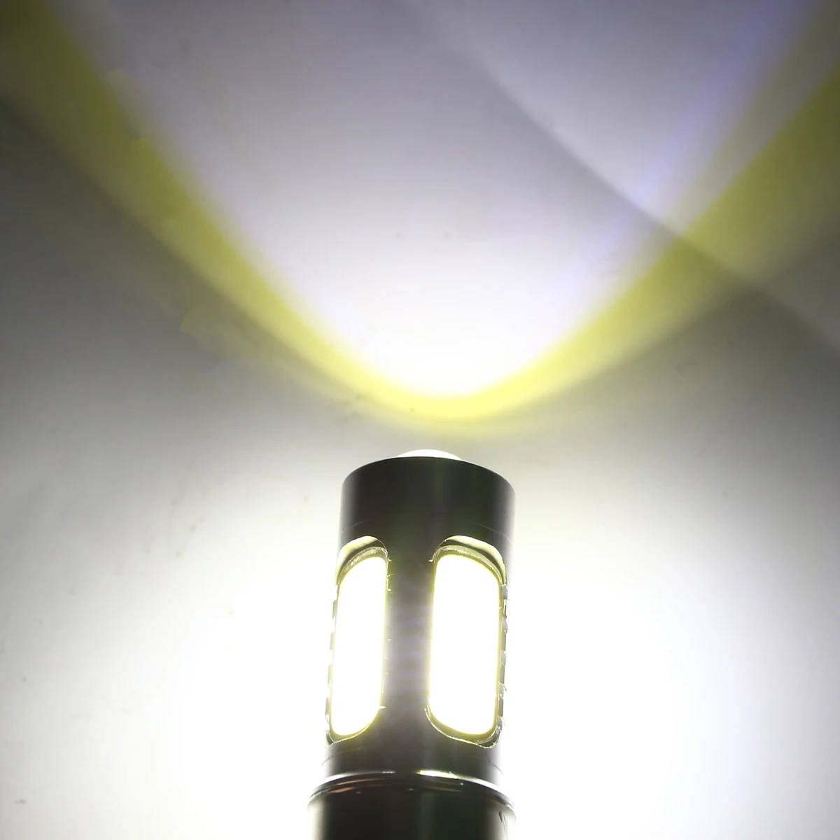 Universal 1pc White Motorcycle H6 Headlight DC12V 7.5W BA20D 4 COB LED Moto Moped Scooter ATV Lamp Bulb Aluminum Light