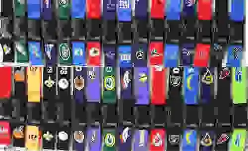 10 шт Автомобиль sprot логотип одежды брелки съемные шнурки значки держатели ремешки на шею для мобильного телефона#128 - Цвет: N L mix
