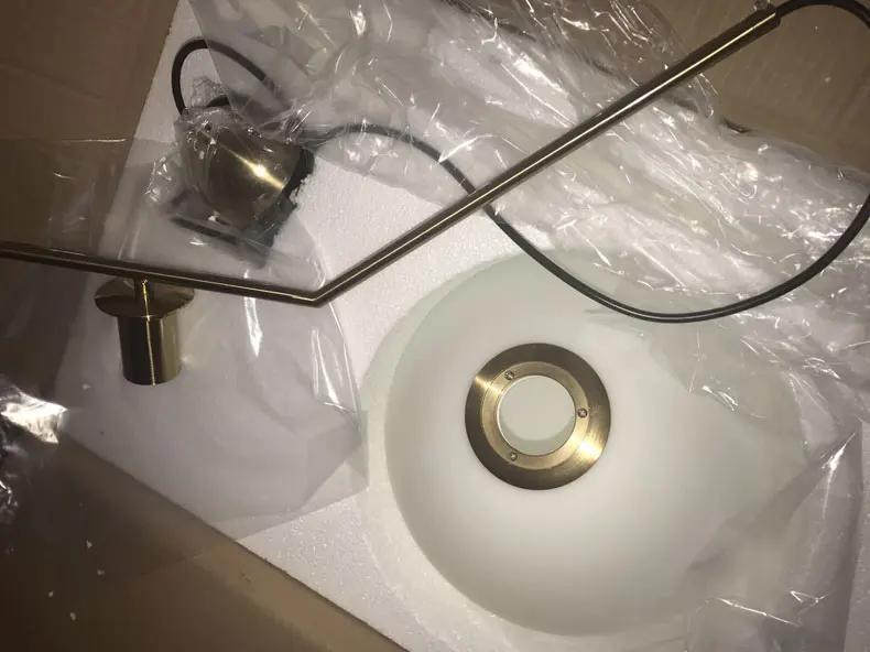 pendant lamp (18)