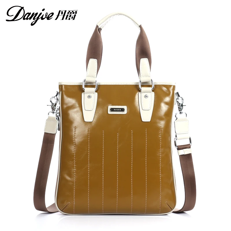 

Danjue 100% Genuine Cow Leather Man's Crossbody Bag High Quality Crossbody Bag Guarantee Real Cowhide Men's Shouler Bag