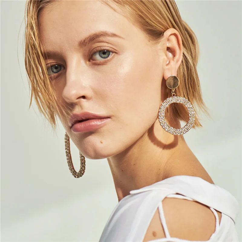 

Charm Statement Maxi Round Geometric Earrings Rhinestone Claw Chain Metal Trendy Simple Earrings Women Fashion Jewelry Wholesale