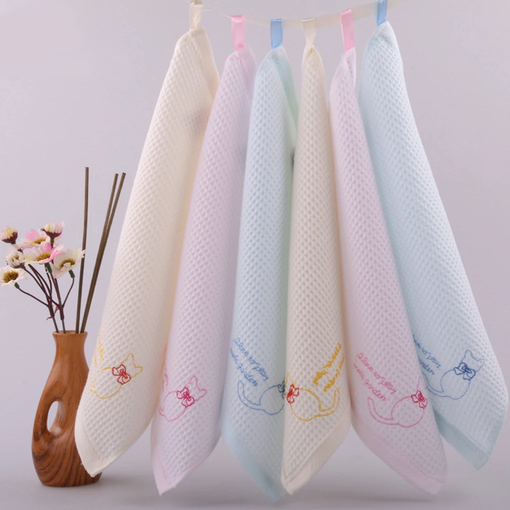 

New Cute Nursery Hand Towel Cotton Gauze Face Towel Cat Patterns Handkerchiefs Towel 27*27cm